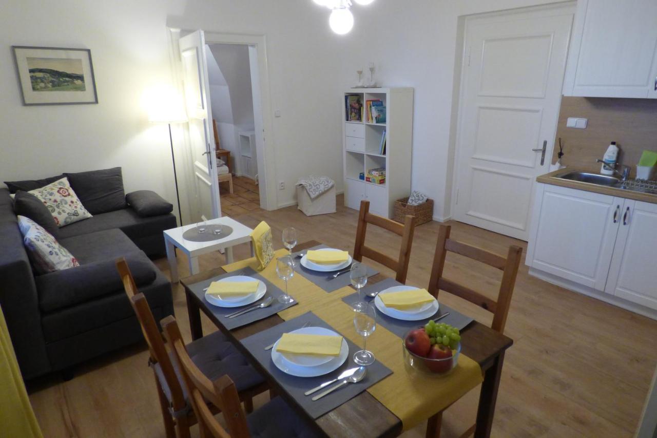 Apartman V Betelu Chrastava Екстериор снимка
